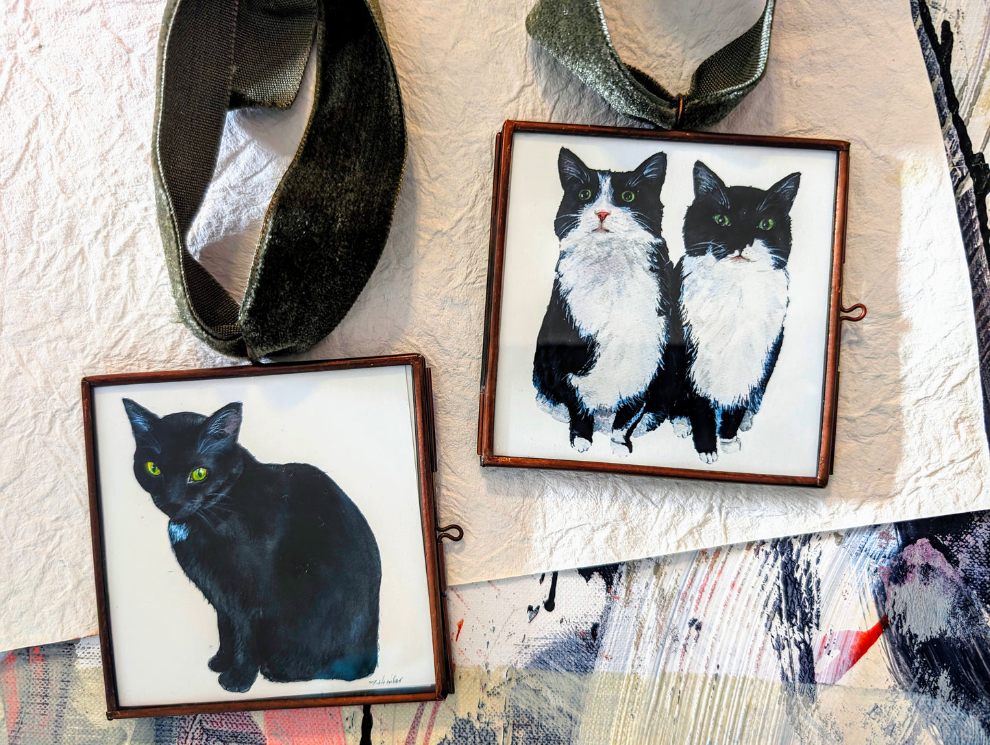 Floating Frame Ornament